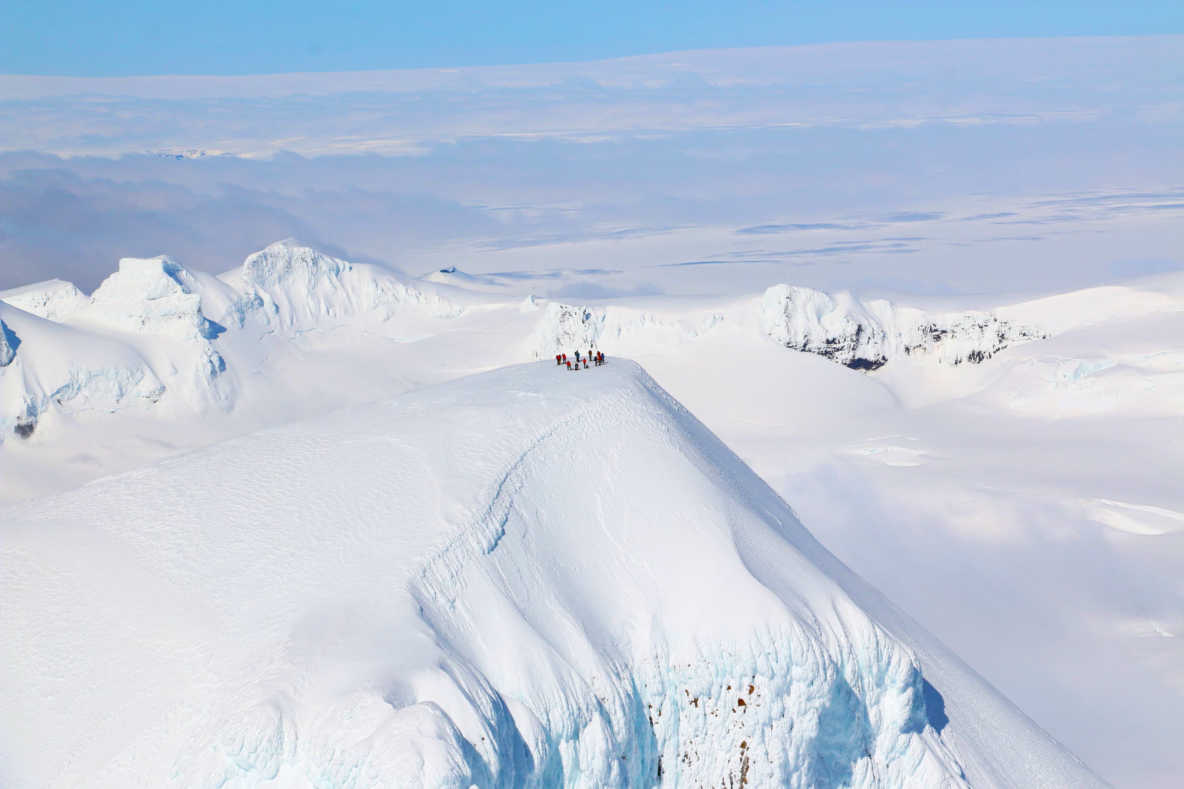 The Lagoon and Highest Summit Helicopter Tour with landing from Skaftafell